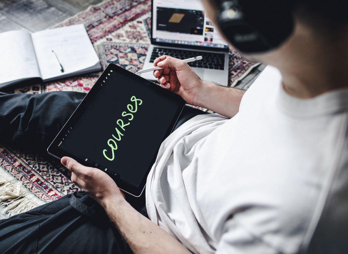 7 Signs You Need Help With Your Online Class