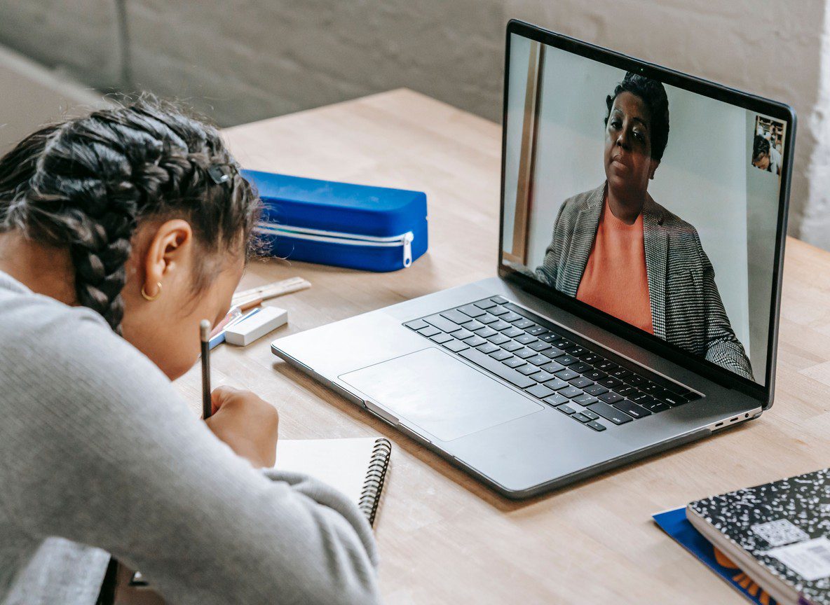 Best Study Tools and Apps for Online Learning in 2026