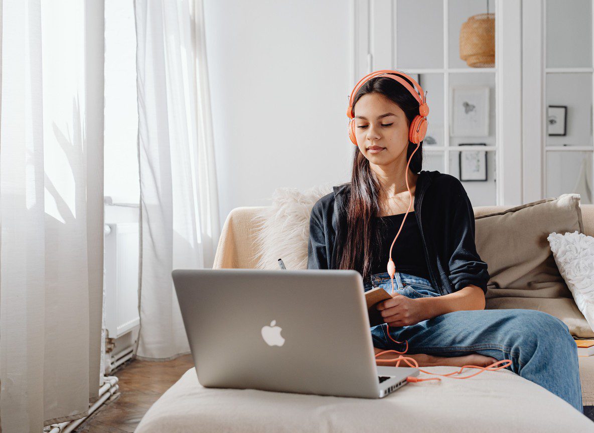 How Online Classes Can Help Boost Academic Performance