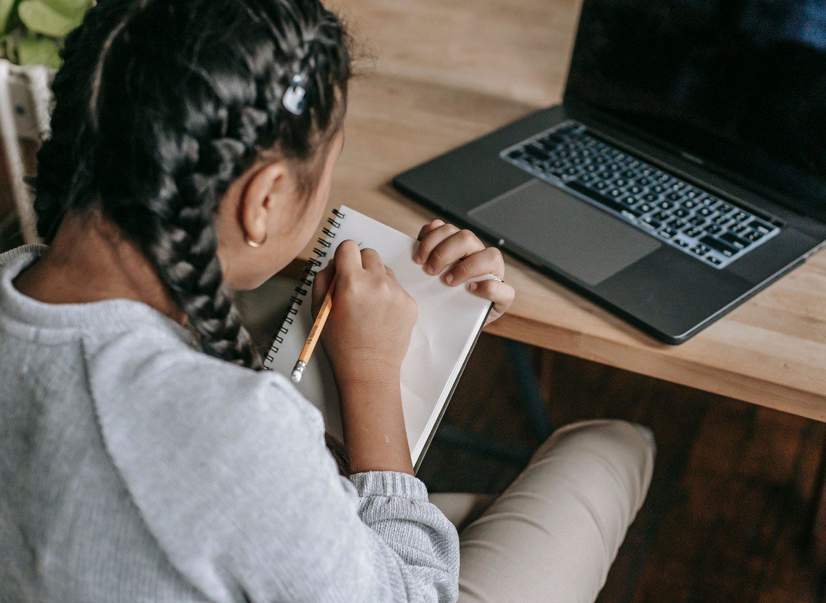 Someone to Write My Assignment – Expert Help That Gets Results