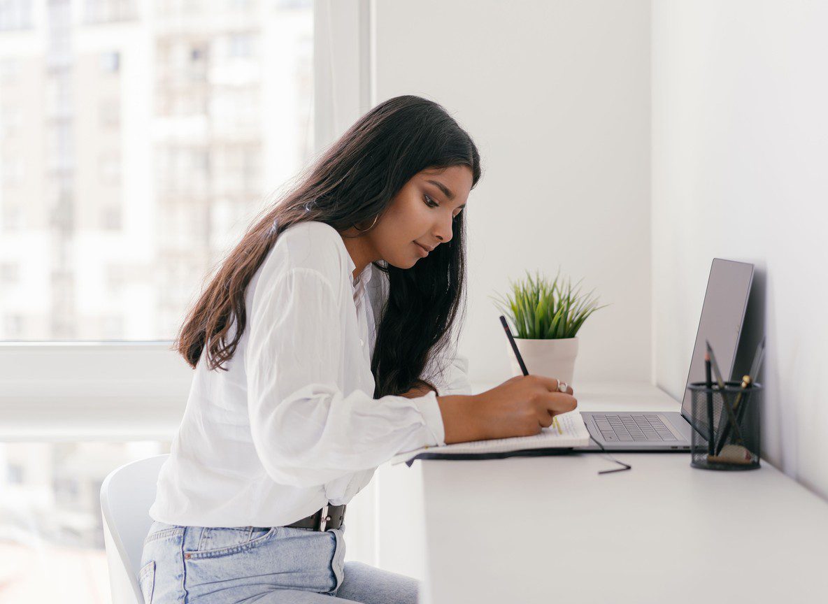 Why Hire a Professional Expert for Writing Essays for Your Homework