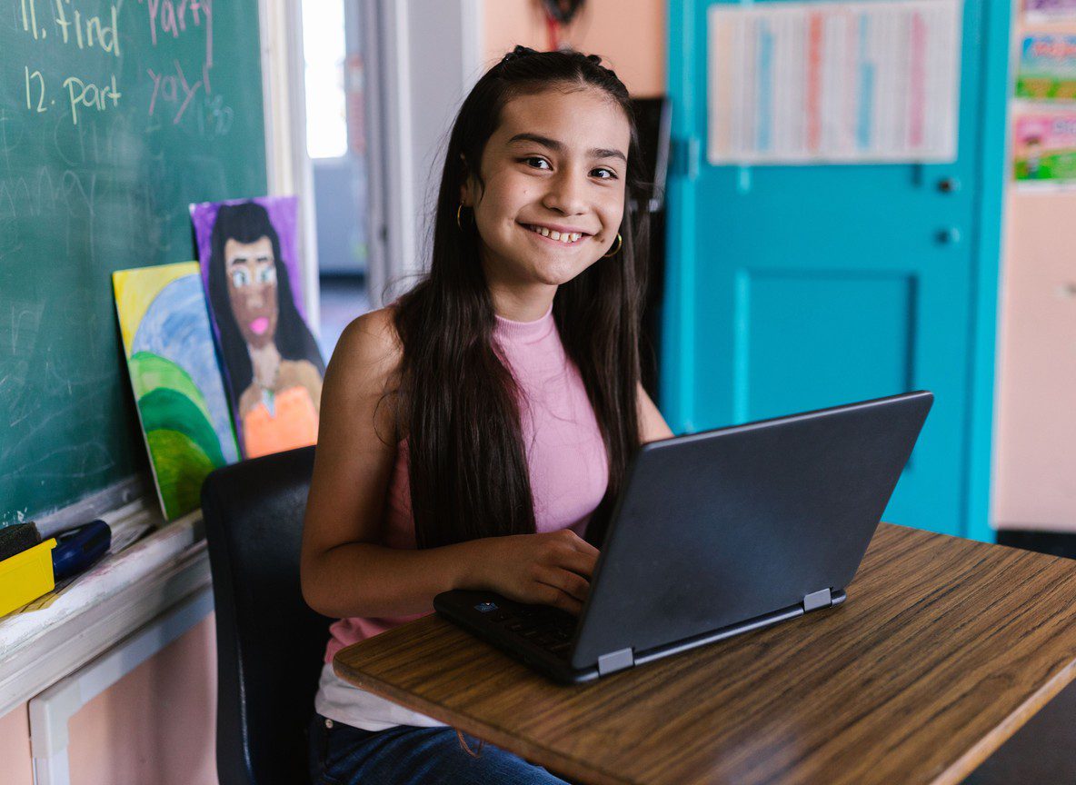 Online Speech Class Help: Ace Presentations Without Stress